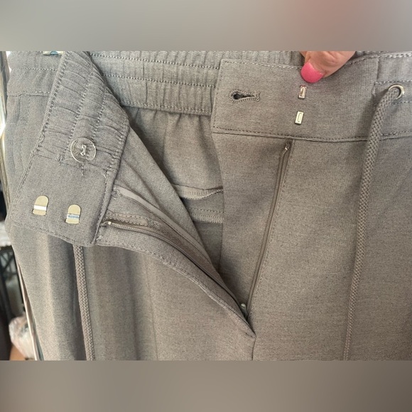 NWT - DKNY WOMENS DRESS PANTS 🌸 - Picture 4 of 8